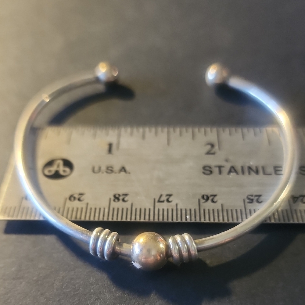 EDEN original Silver Cuff Bracelet With 3 Gold Balls